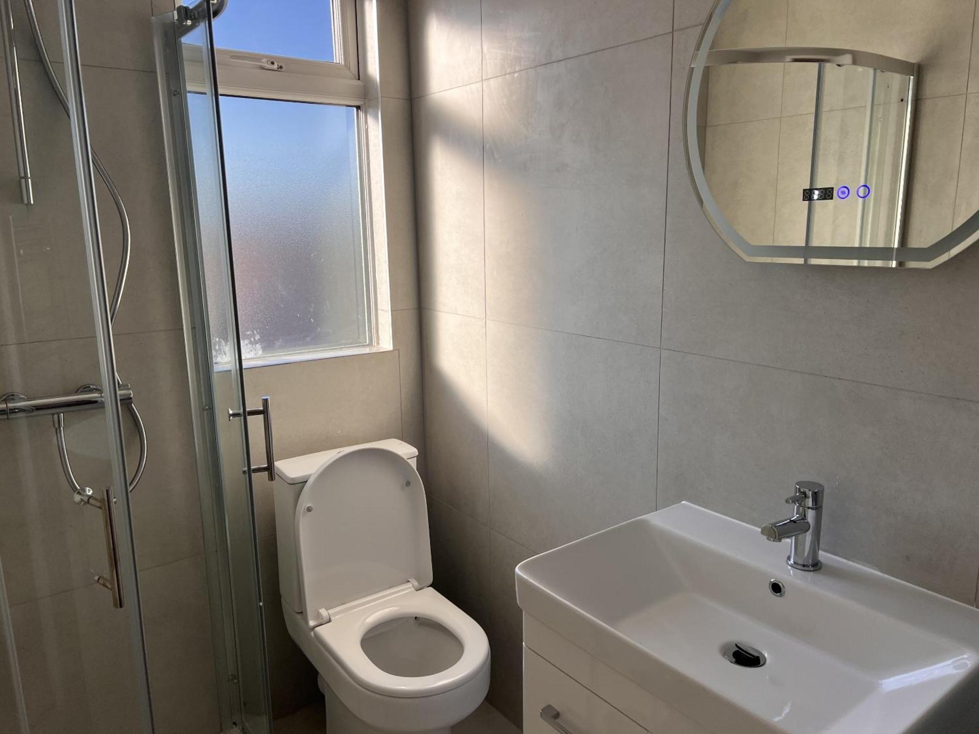 Zozy Clitterhouse Hotel London Exterior photo